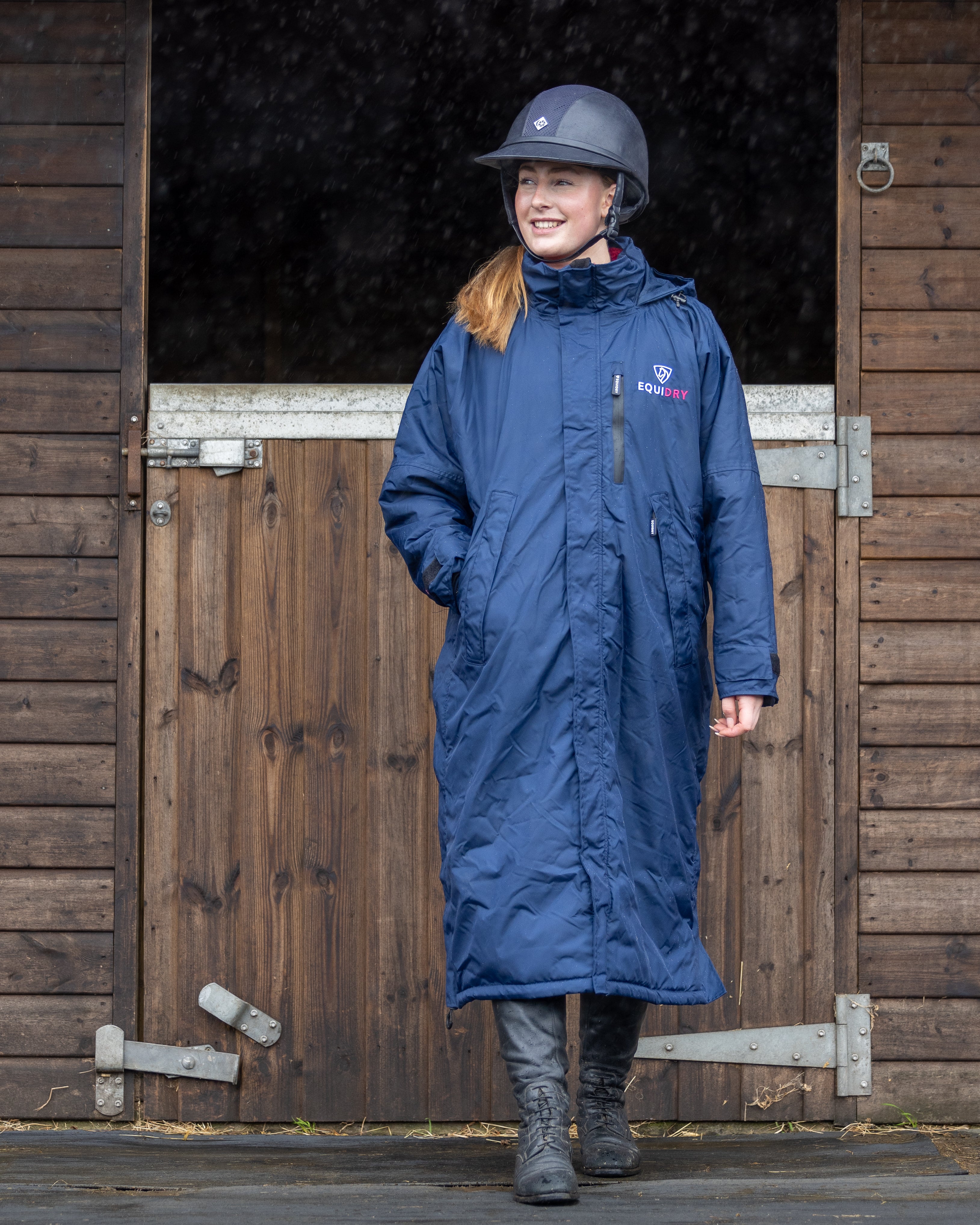 EQUIDRY Equestrian | Ladies Lightweight Riding Rain Jacket | Raspberry