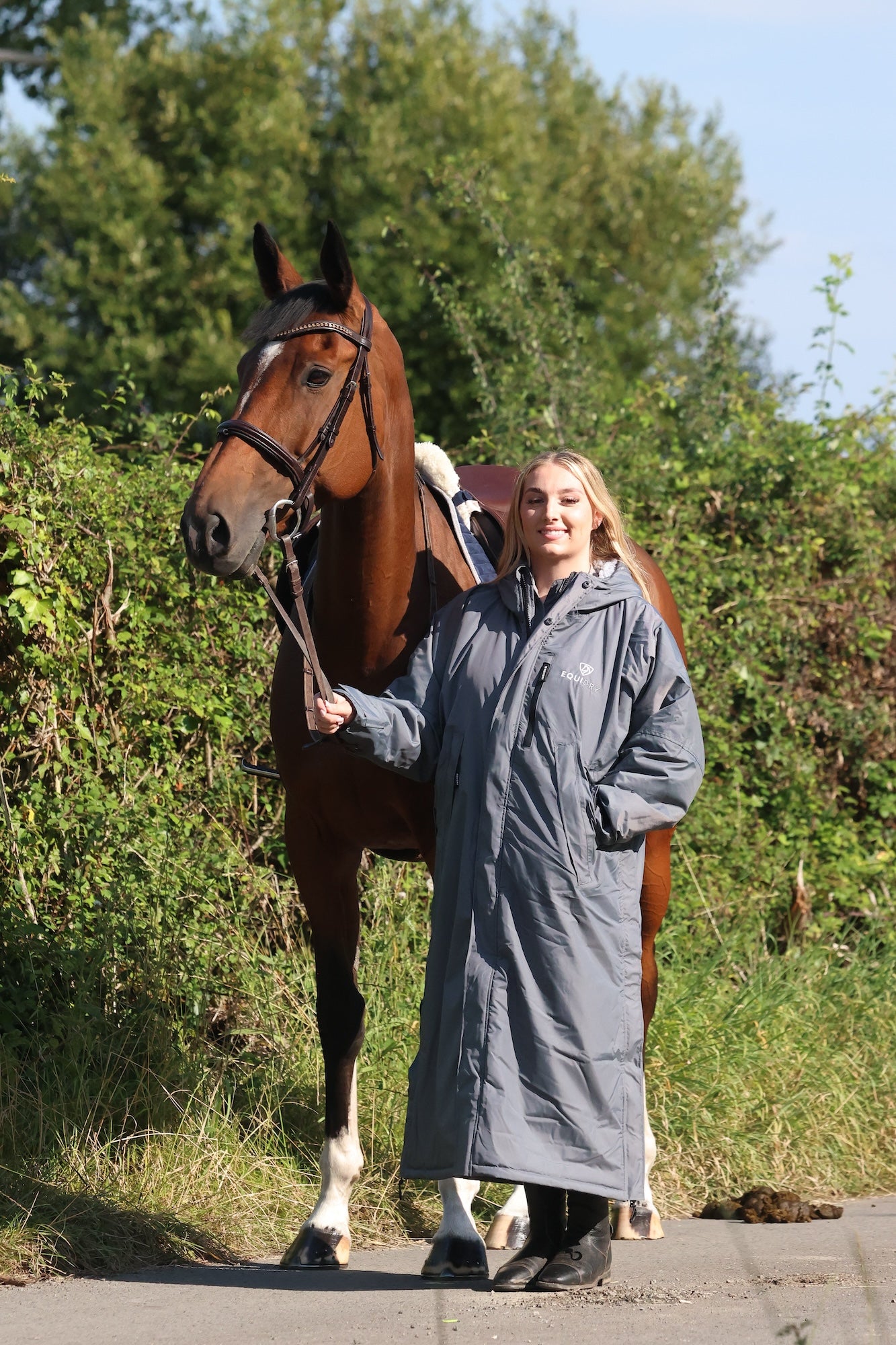 Stylish Grey Waterproof EQUIDRY Horse Riding Coat with Faux Fur Hood