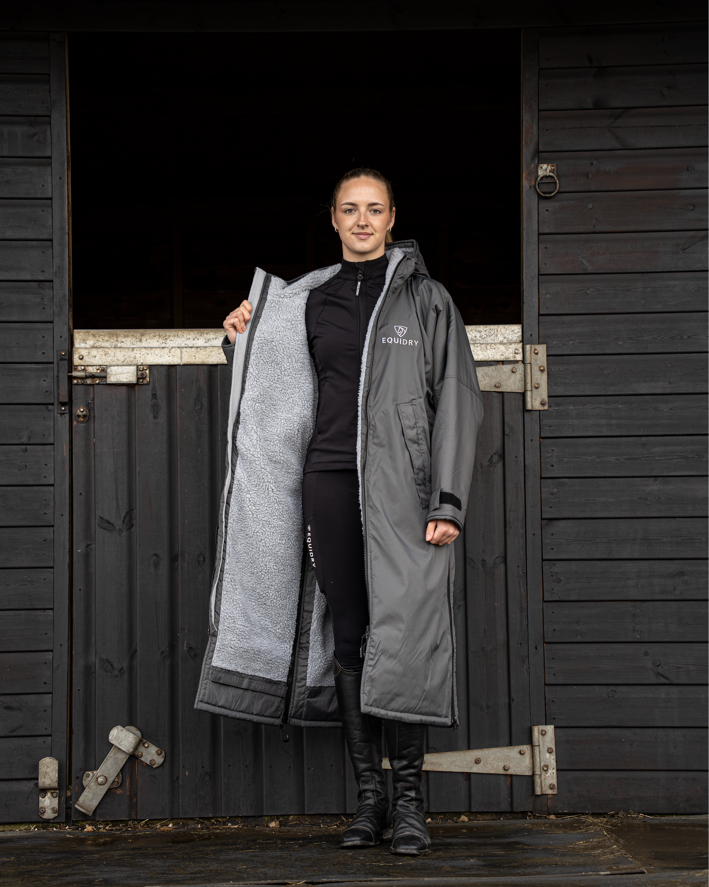Polo de Concours 'Jessica' Manches Longues - SHOWRIDERS – Sellerie Allure Équestre Polo de Concours 'Jessica' Manches Longues - SHOWRIDERS – Sellerie Allure Équestre