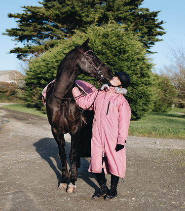 EQUIDRY Evolution Lux Women's Warm Waterproof Winter Horse Riding Coat Thick Fleece Lining with Faux Fur Trim Hood dusky pink with horse and matching exercise sheet