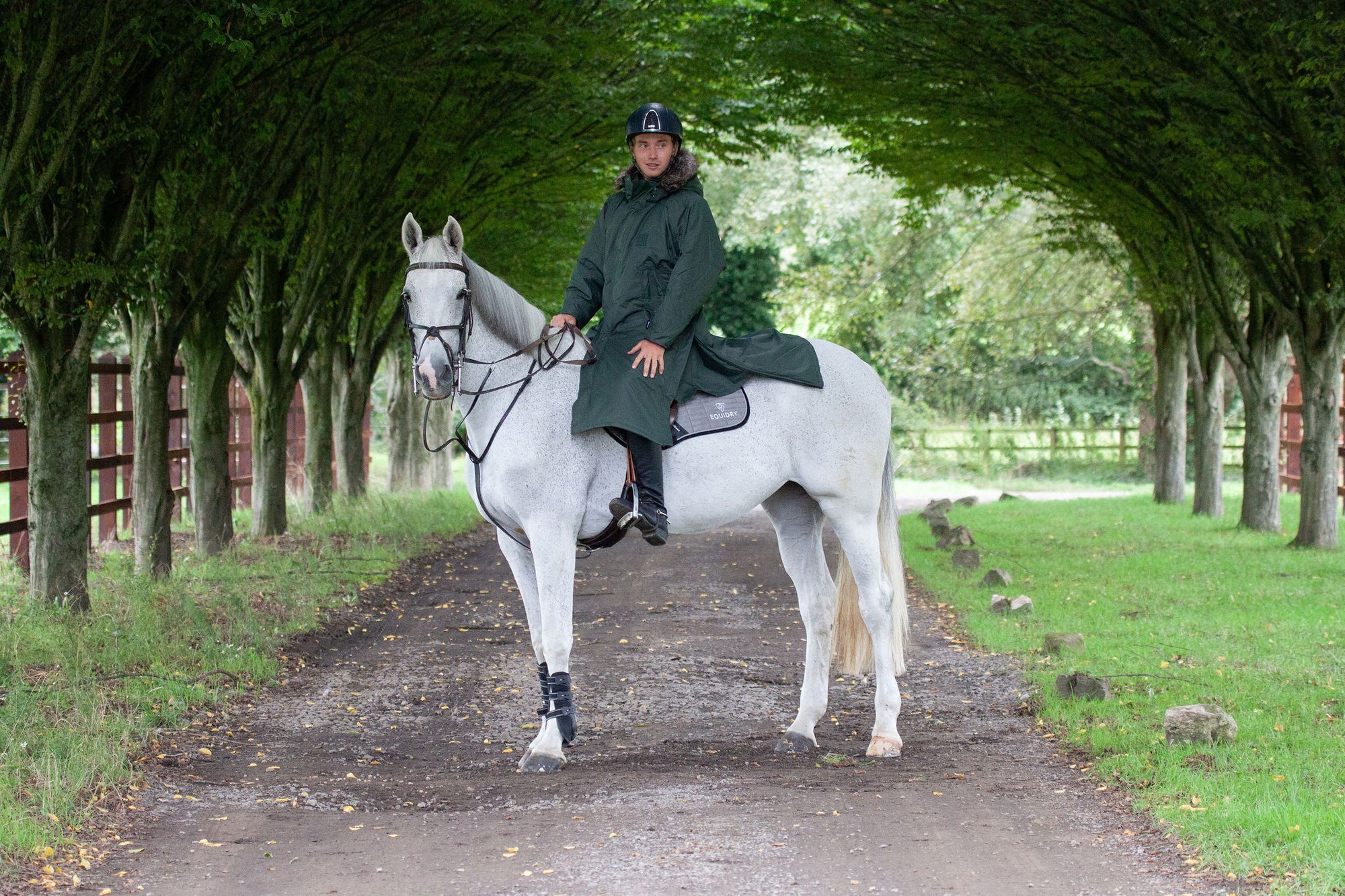 equidry black forest green waterproof riding and leisure coat with padded inner detachable faux fur trim