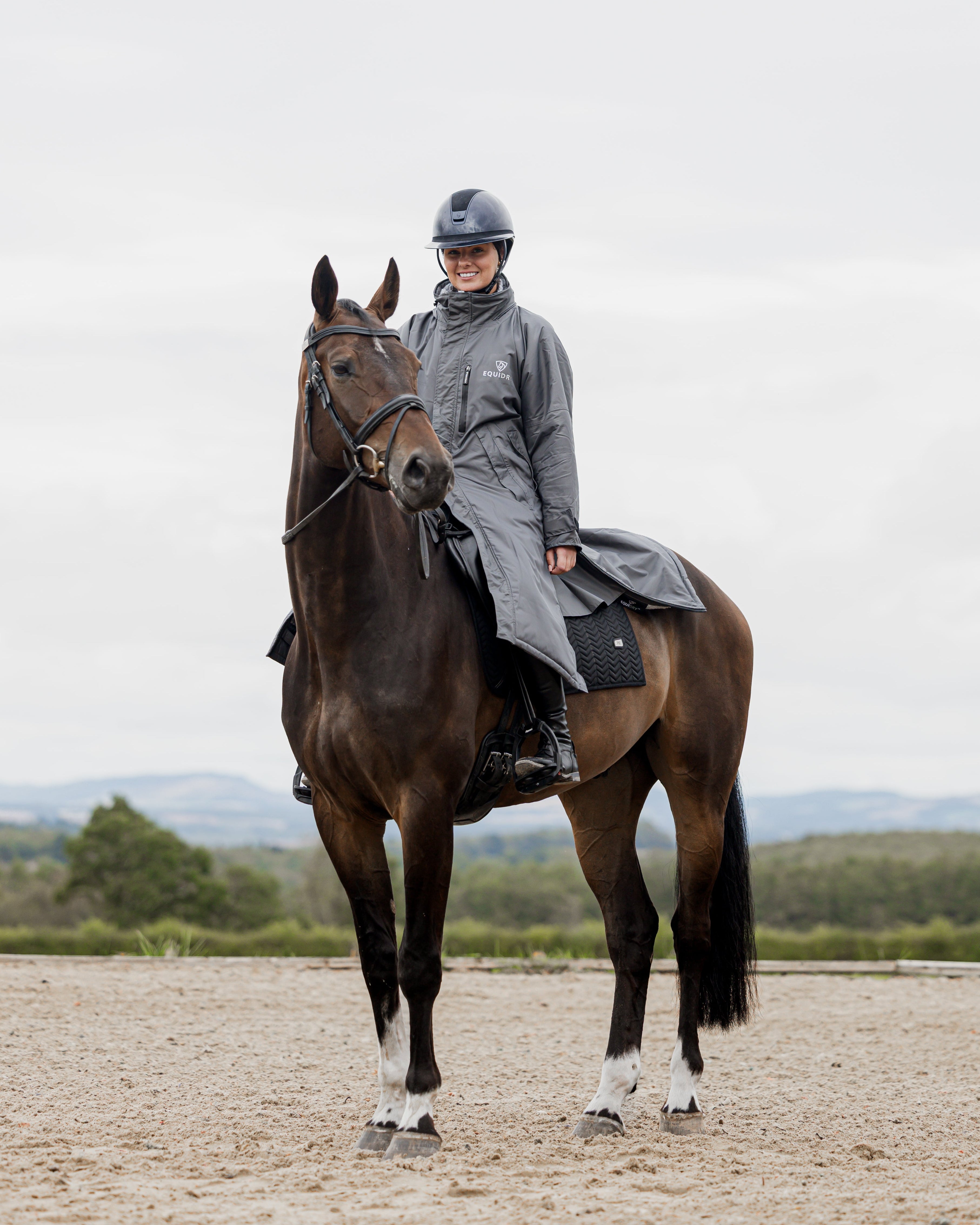 EQUIDRY Equestrian Lite | Ladies Waterproof Horse Riding Jacket | Grey